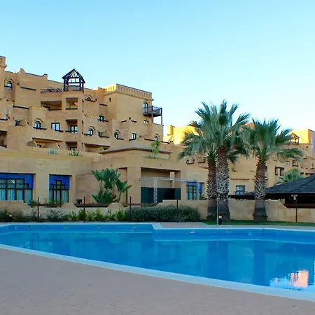 Jardines De Isla Canela